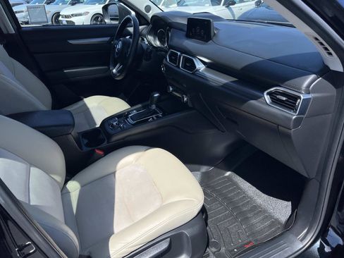 Used 2017 MAZDA CX-5 Touring w/ Preferred Equipment Package FWD image 30