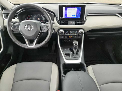 Certified 2023 Toyota RAV4 XLE Premium AWD/4WD image 20