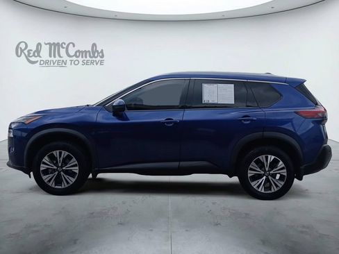 Used 2021 Nissan Rogue SV w/ Premium Package FWD image 2