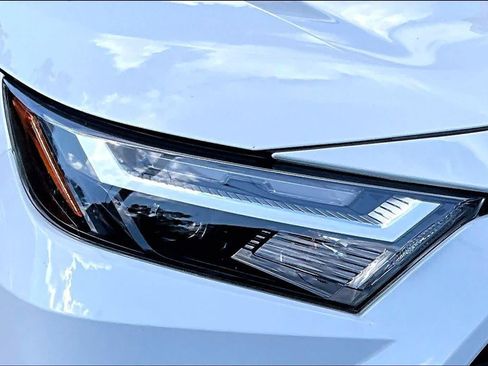 Used 2024 Toyota RAV4 XLE w/ Convenience Package FWD image 30