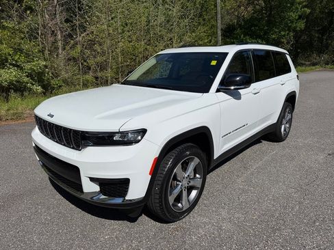 Used 2022 Jeep Grand Cherokee L Limited image 2