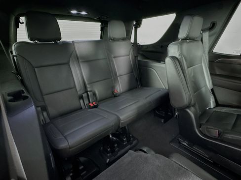 Used 2021 Chevrolet Tahoe LT image 27