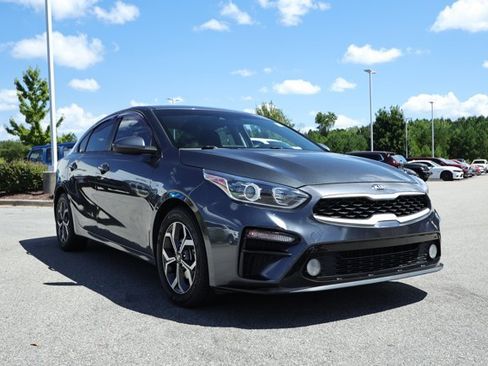 Used 2021 Kia Forte LXS FWD image 3