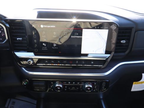 New 2026 GMC Sierra 1500 SLT w/ SLT Premium Plus Package image 14