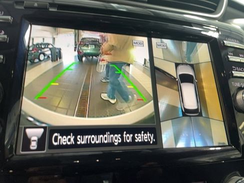 Used 2024 Nissan Murano Platinum w/ Cargo Package image 12