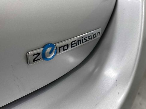 Used 2013 Nissan Leaf SV w/ LED & Quick Charge Pkg image 27