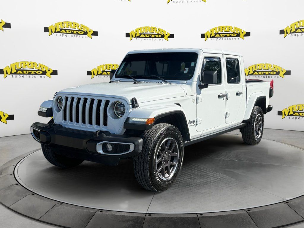 Used 2022 Jeep Gladiator Overland w/ LED Lighting Group AWD/4WD image 1