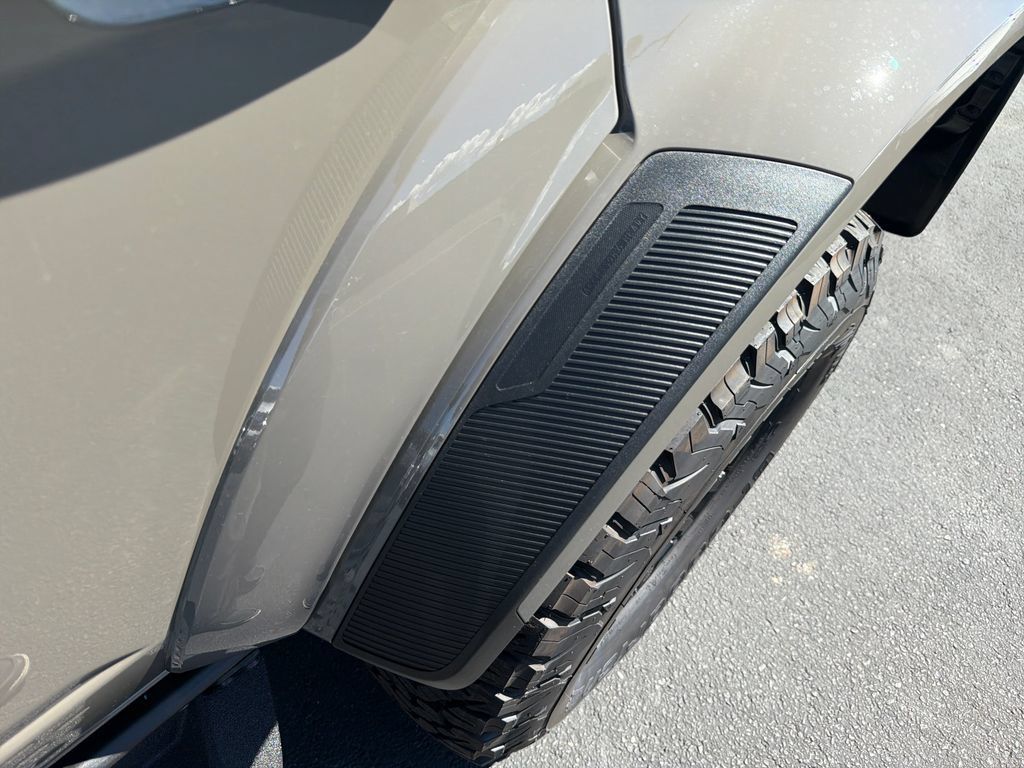 New 2026 Ford Bronco Raptor w/ Interior Carbon Fiber Pack AWD/4WD image 12