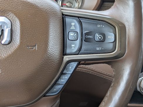 Certified 2019 RAM 1500 Limited RWD image 22