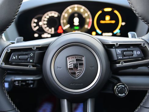 Certified 2026 Porsche Panamera Turbo image 16