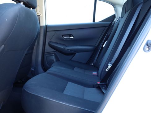 Used 2023 Nissan Sentra SV image 14