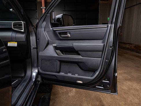 Used 2026 Toyota Sequoia Platinum image 37