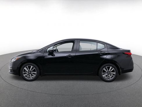 Used 2025 Nissan Versa SV FWD image 4