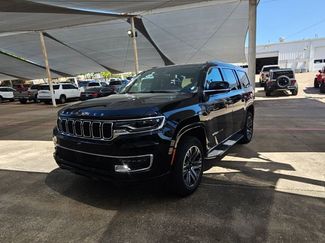 Used 2025 Jeep Wagoneer Series II w/ 8-Passenger Seating Package video 1