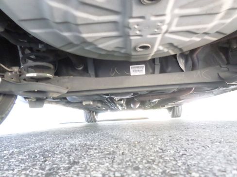 Used 2014 Nissan Versa SV image 17