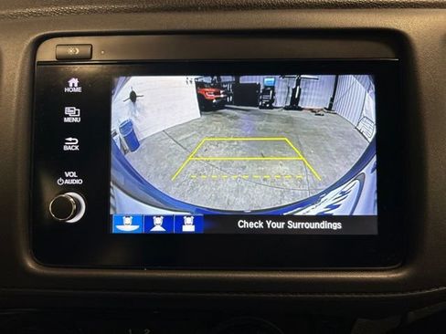 Certified 2021 Honda HR-V Sport image 32