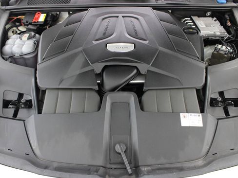 Used 2020 Porsche Cayenne AWD/4WD image 74