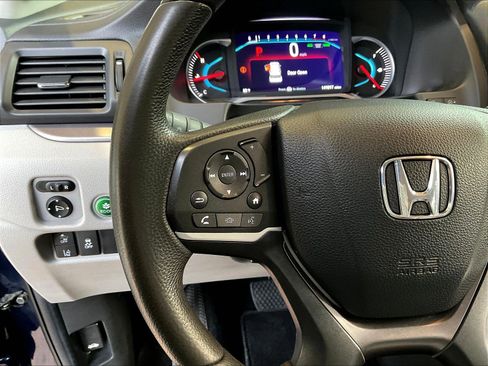 Used 2020 Honda Pilot EX image 11