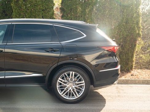 Used 2023 Acura MDX SH-AWD w/ Advance Package image 6