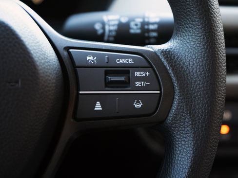 Used 2026 Honda HR-V LX image 21