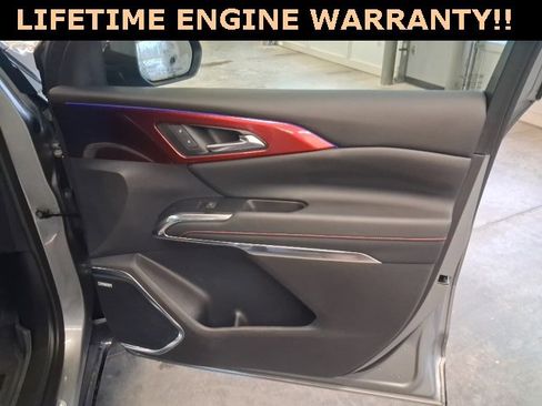 Used 2024 Chevrolet Traverse RS w/ LPO, Floor Liner Package image 33