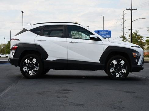 Used 2024 Hyundai Kona SEL image 8