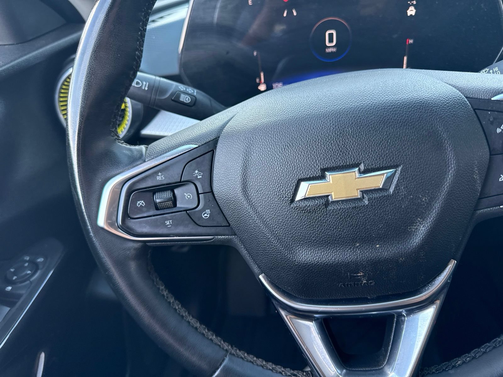 Used 2024 Chevrolet Trax LT w/ Driver Confidence Package FWD image 31