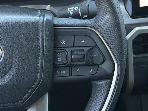 Certified 2025 Toyota Tacoma TRD Sport AWD/4WD image 15