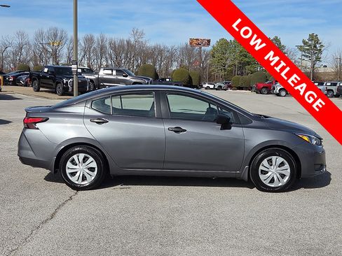 Used 2024 Nissan Versa S w/ Electronics Package image 6