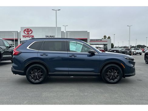 Used 2025 Honda CR-V Sport-L image 3
