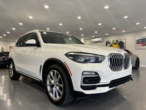 Used 2019 BMW X5 xDrive40i w/ Convenience Package AWD/4WD image 1