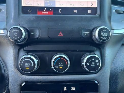 Used 2022 RAM 1500 Big Horn RWD image 15