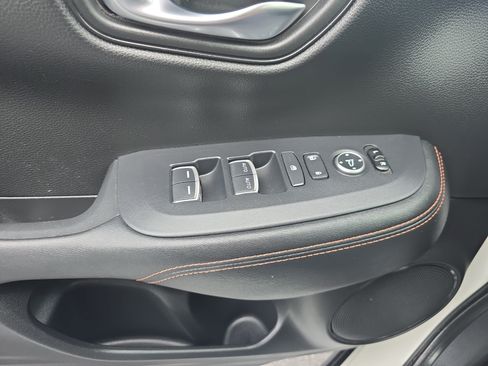 Certified 2024 Honda HR-V Sport image 26