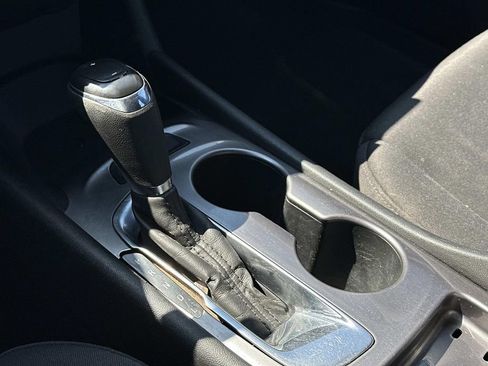 Used 2019 Chevrolet Malibu LS FWD image 32