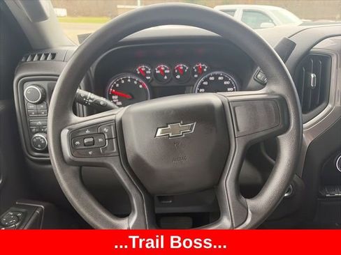 Used 2022 Chevrolet Silverado 1500 Custom Trail Boss w/ LPO, Dark Essentials Package image 19