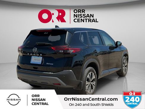 Used 2023 Nissan Rogue SV AWD/4WD image 4