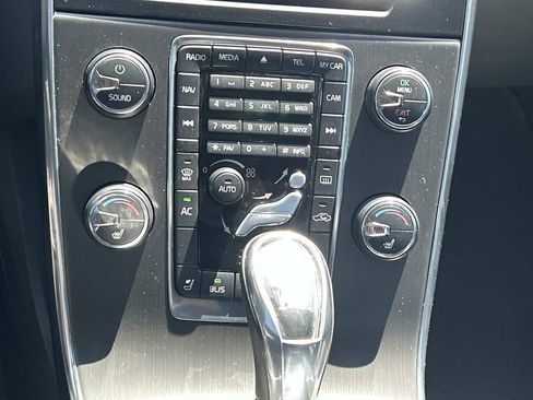 Used 2013 Volvo S60 T5 FWD image 33