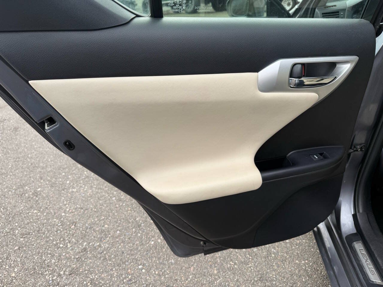 Used 2013 Lexus CT 200h w/ Seat Comfort Pkg FWD image 48