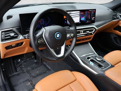 Used 2023 BMW i4 eDrive35 w/ Premium Package RWD image 14