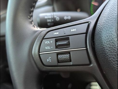 Used 2025 Honda Accord Sport image 22