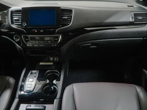 Used 2023 Honda Ridgeline Black Edition image 36