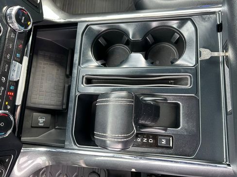 Certified 2022 Ford F150 Lariat w/ Equipment Group 502A High image 37