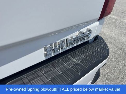 Used 2025 Chevrolet Silverado 3500 High Country w/ High Country Premium Package AWD/4WD image 12