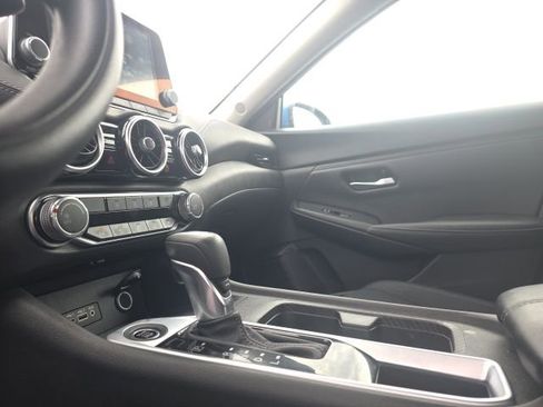 Used 2023 Nissan Sentra SV image 22