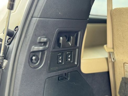 Used 2014 Toyota Sequoia SR5 w/ Premium Package image 40