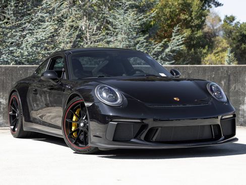 Certified 2019 Porsche 911 GT3 RWD image 6