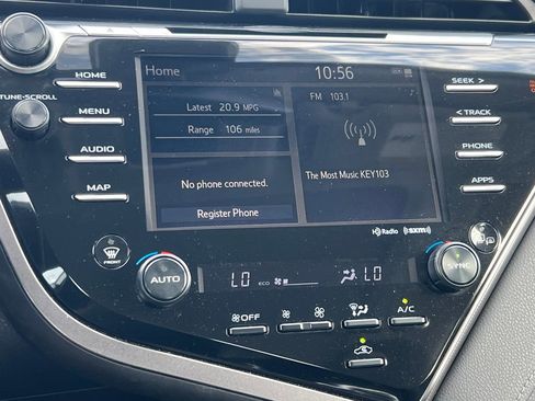 Used 2020 Toyota Camry XSE w/ Carpet Mat Package image 20