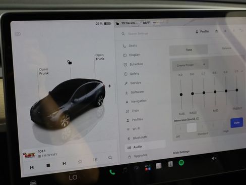 Used 2023 Tesla Model Y Long Range AWD/4WD image 35