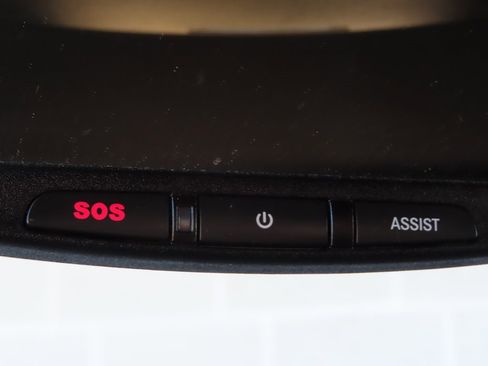 Certified 2019 Jeep Grand Cherokee Overland image 12