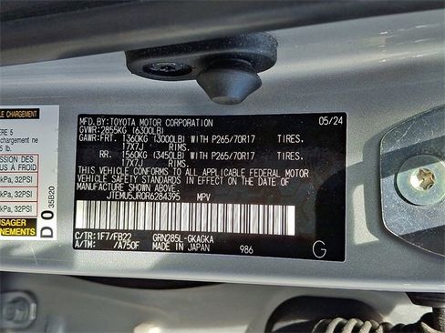 Used 2024 Toyota 4Runner SR5 image 28